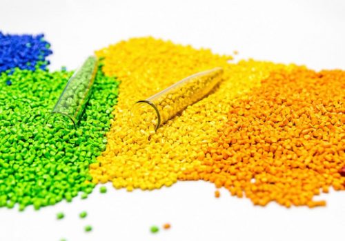plastic-colorful-resin-mrmrsmarcha1-Adobe-650